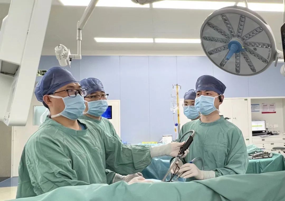 3cm切口解決10cm巨大腫瘤困擾！
