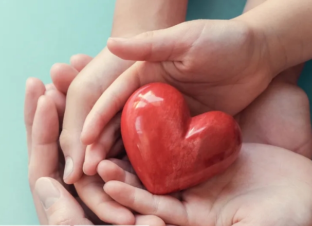 心梗救治日|牢記兩個“120”：及時撥打120電話，黃金“120”分鐘內(nèi)有效救治！